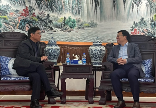 AGgame官网资源王平卫董事长拜会周鼎大使